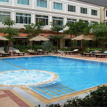 Angkor Riviera Hotel Siem Reap Zewnętrze zdjęcie