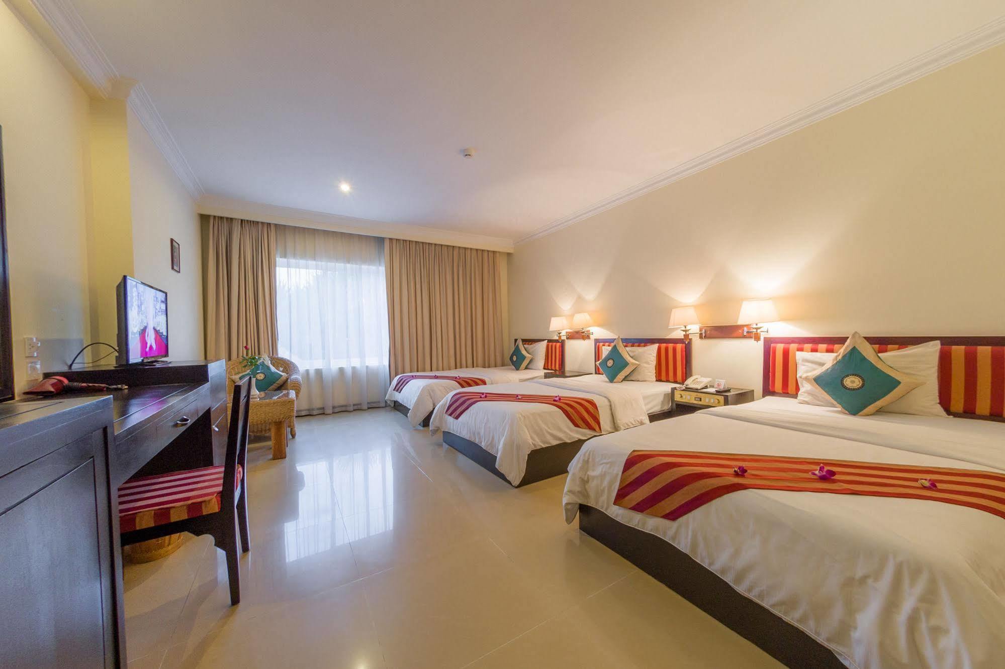 Angkor Riviera Hotel Siem Reap Zewnętrze zdjęcie